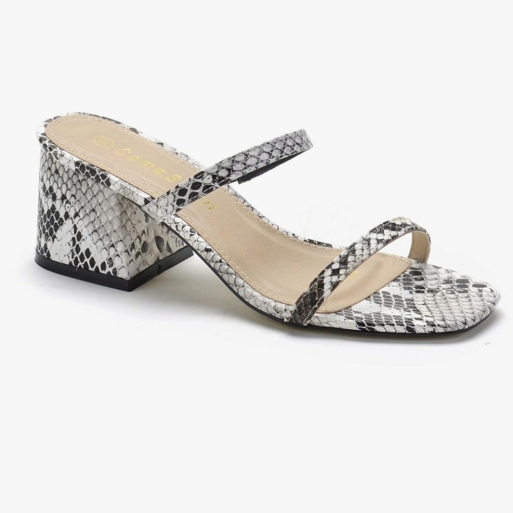 ComeShun Low Block Heels Mules Open Toe Ankle Strap Sandals Square Toe Sz 7. New